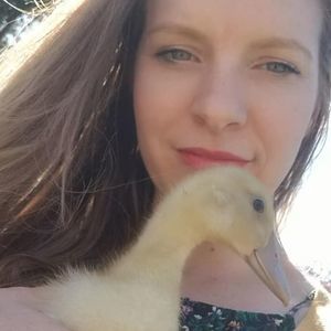 Meet your Posher, Becky